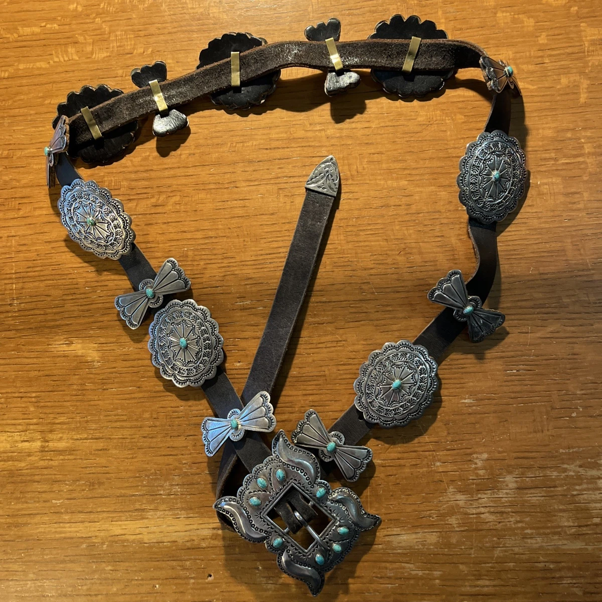 Silver Concho Belt In Us Native American Jewelry 1935-Now  display picture 1
