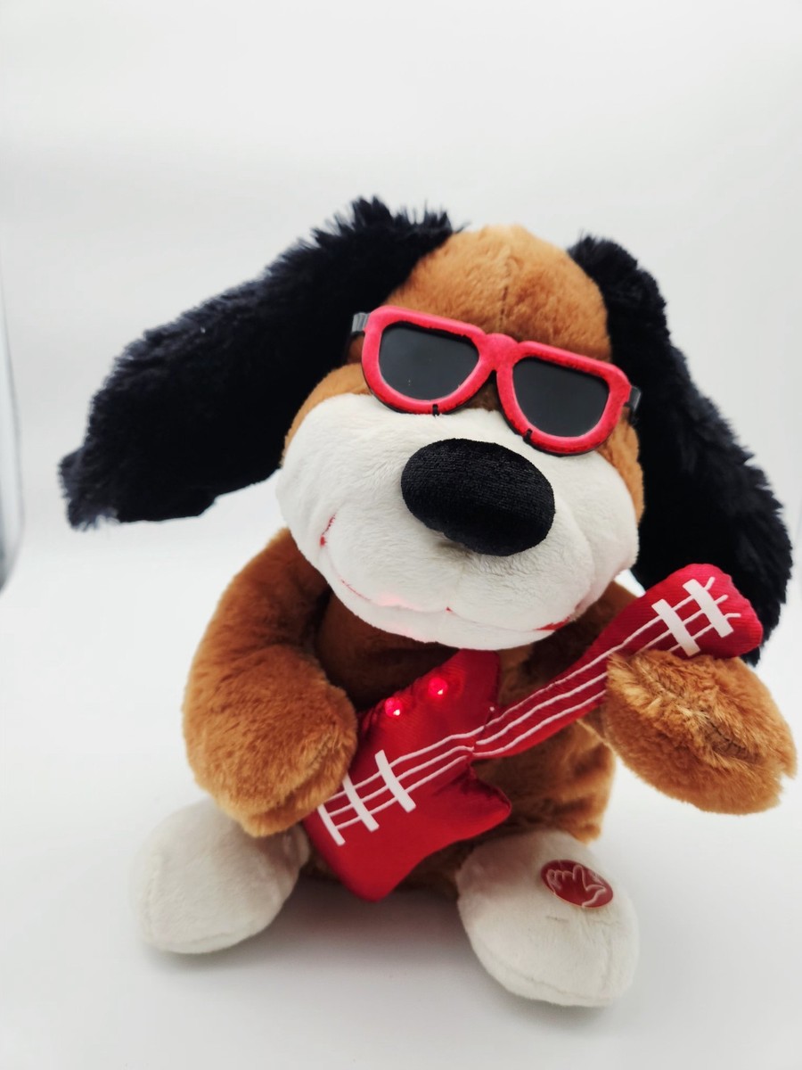 VINTAGE 90s DANDEE 12”SINGING DANCING DOG W/ GUITAR SINGS TESTED