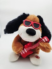 VINTAGE 90s DANDEE 12 SINGING DANCING DOG W/ GUITAR SINGS TESTED Christmas Gift