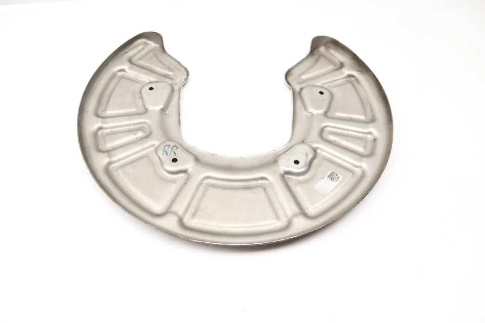 2015-2021 2023 MERCEDES-BENZ C63 AMG S - Tampa de freio traseiro / protetor contra respingos - Imagem 2 de 4