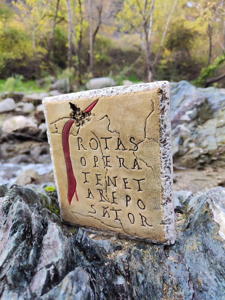 Sator Square / Tenet Arepo Opera replika - Image 3 of 4