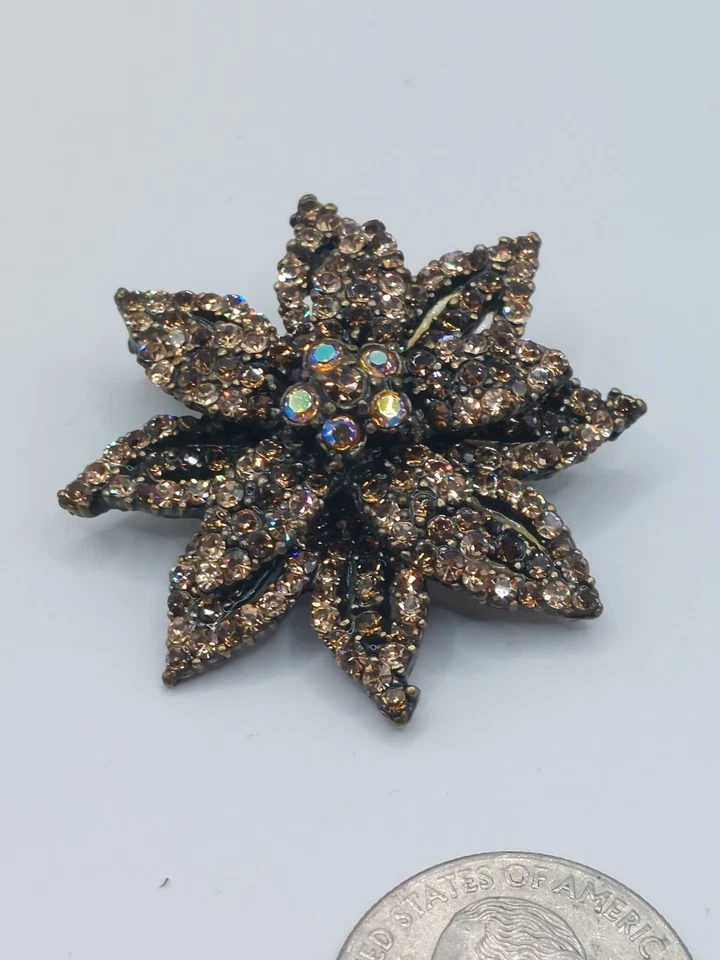 Vintage 1928 Brand Bronze Tone Topaz AB Crystal Star Floral Brooch - Image 3 of 4