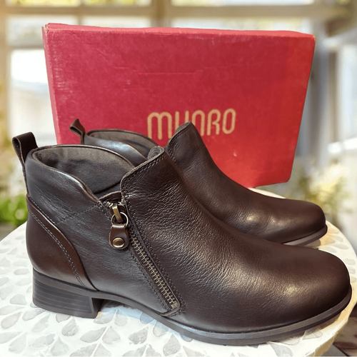 MUNRO Neko Boots Booties Chocolate Tumbled Leather Double Side Zip Size 8.5 - Picture 3 of 14