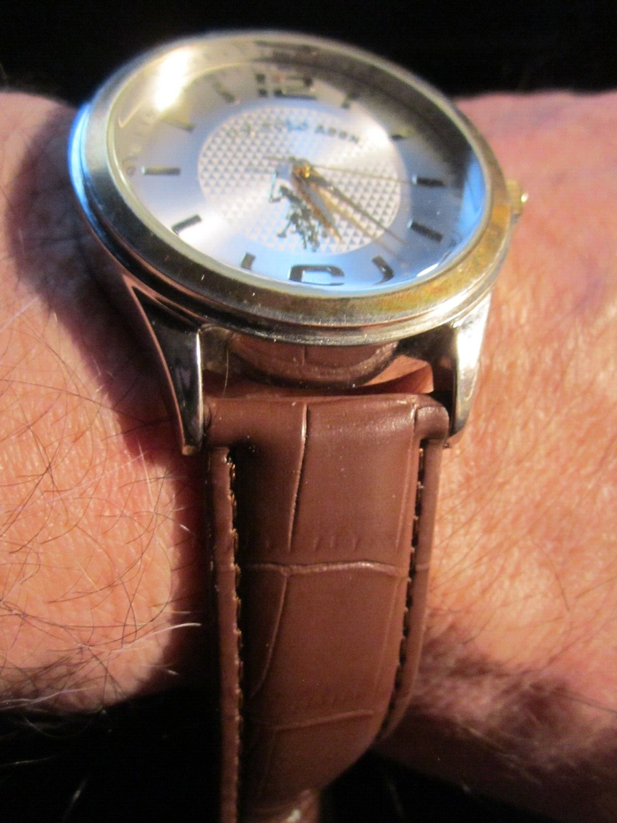 MEN'S U.S. POLO ASSN WATCH QUARTZ BROWN LEATHER BAND RUNS MEN'S U.S. POLO ASSN WATCH QUARTZ BROWN LEATHER BAND RUNS