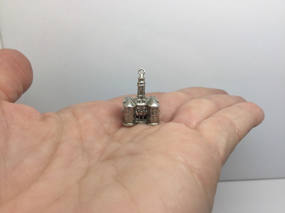 STERLING SILVER CATHEDRAL SOLID PENDANT - image 5