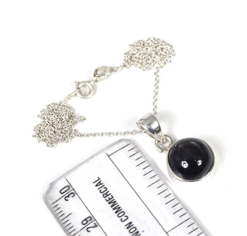 925 Solid Sterling Silver Black Star Chain Pendant -19 INCH Z890 - Picture 4 of 4
