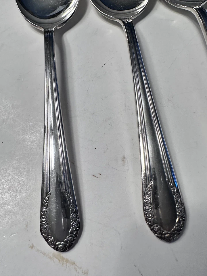 4 colheres de prata International Wm Rogers CALIFORNIA BLOSSOM 7” 1941 - Imagem 2 de 4