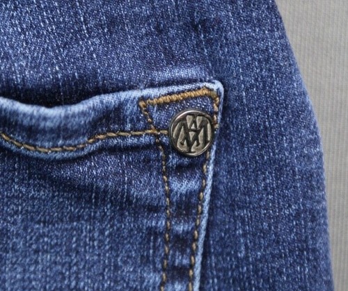 Men's Mavi Jeans Zach Straight Medium Wash Measure 36x33 - Picture 10 of 11