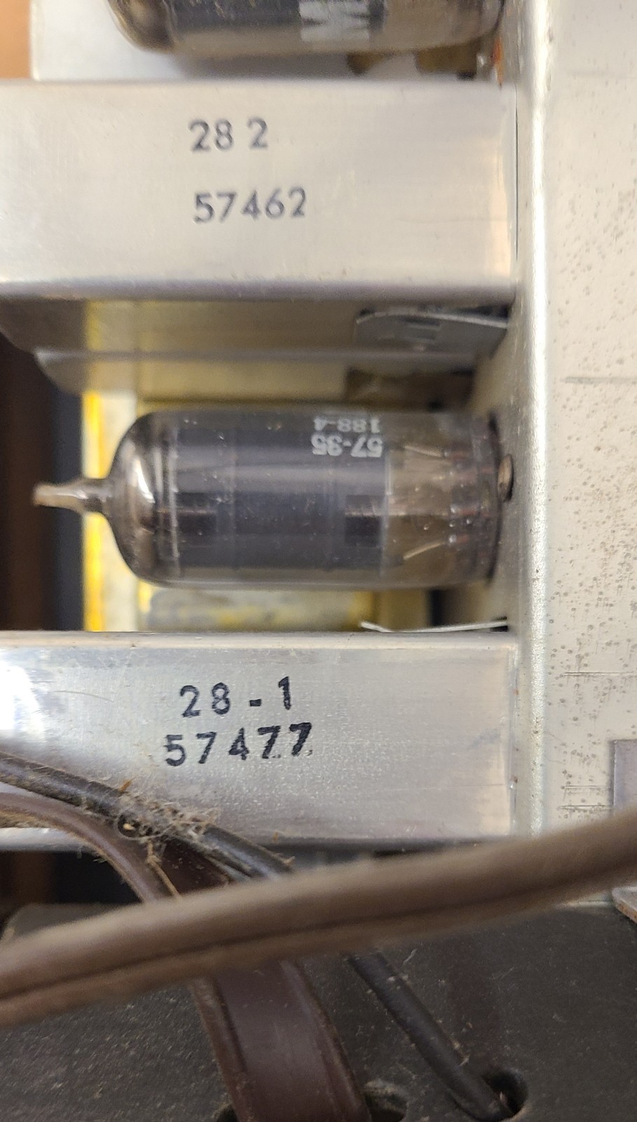 Vintage Dumont Tube AM/FM Radio Reciever Untested W/ Turntable Base