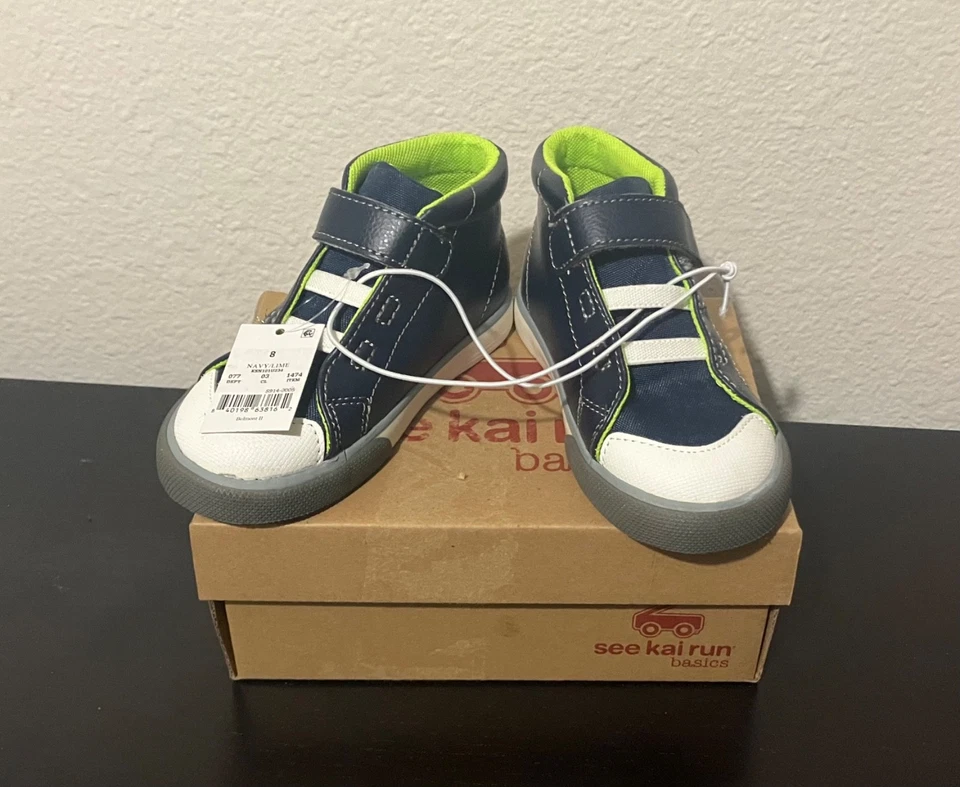 Zapatillas altas See Kai Run Basics para niños pequeños nuevas con etiquetas - talla 8 Foto 4 de 4