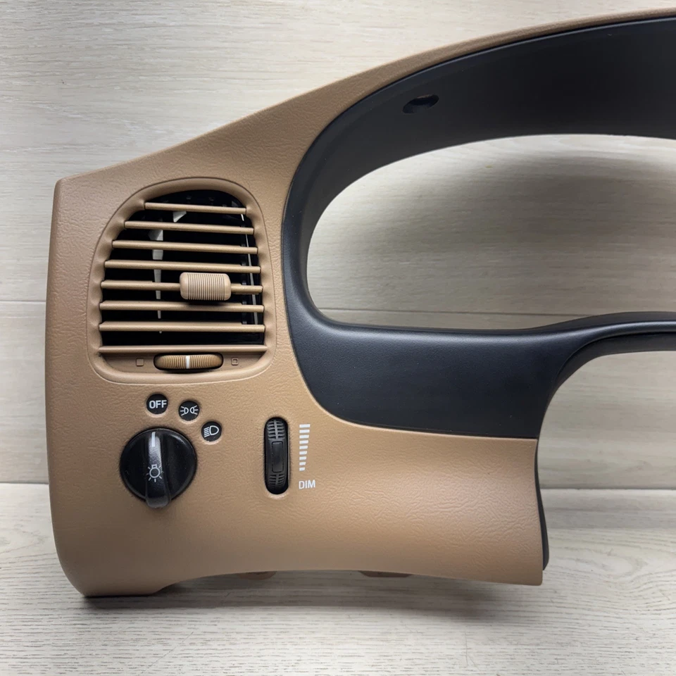 Cuadro de instrumentos Ford Ranger Explorer Mountaineer 1995-2006 bisel 10044D70 OEM tostado Foto 2 de 4