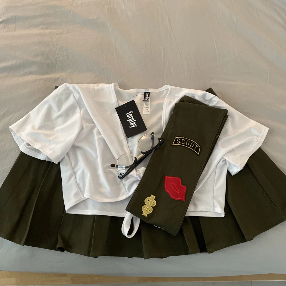 Forplay Mujer 1/2X Sexy Girlscout Disfraz Nuevo Con Etiquetas Halloween, Sexy, Fantasía, Coqueteo Foto 3 de 3