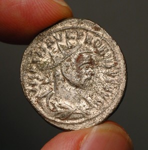 R21-03-Probus-276-282-AD-AE-Silvered-Antoninianus-Antioch-mint-034-Happy-Times-034