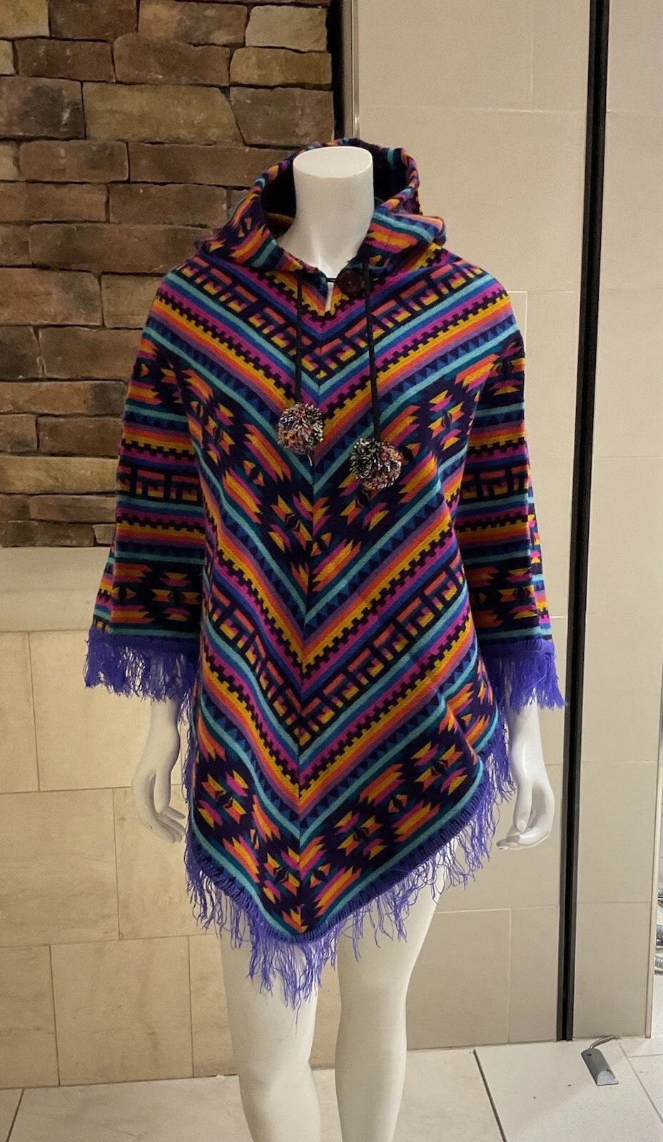 Unisex Alpaca Wool Poncho, V Shaped Style, Lightweight But Super Soft & Warm