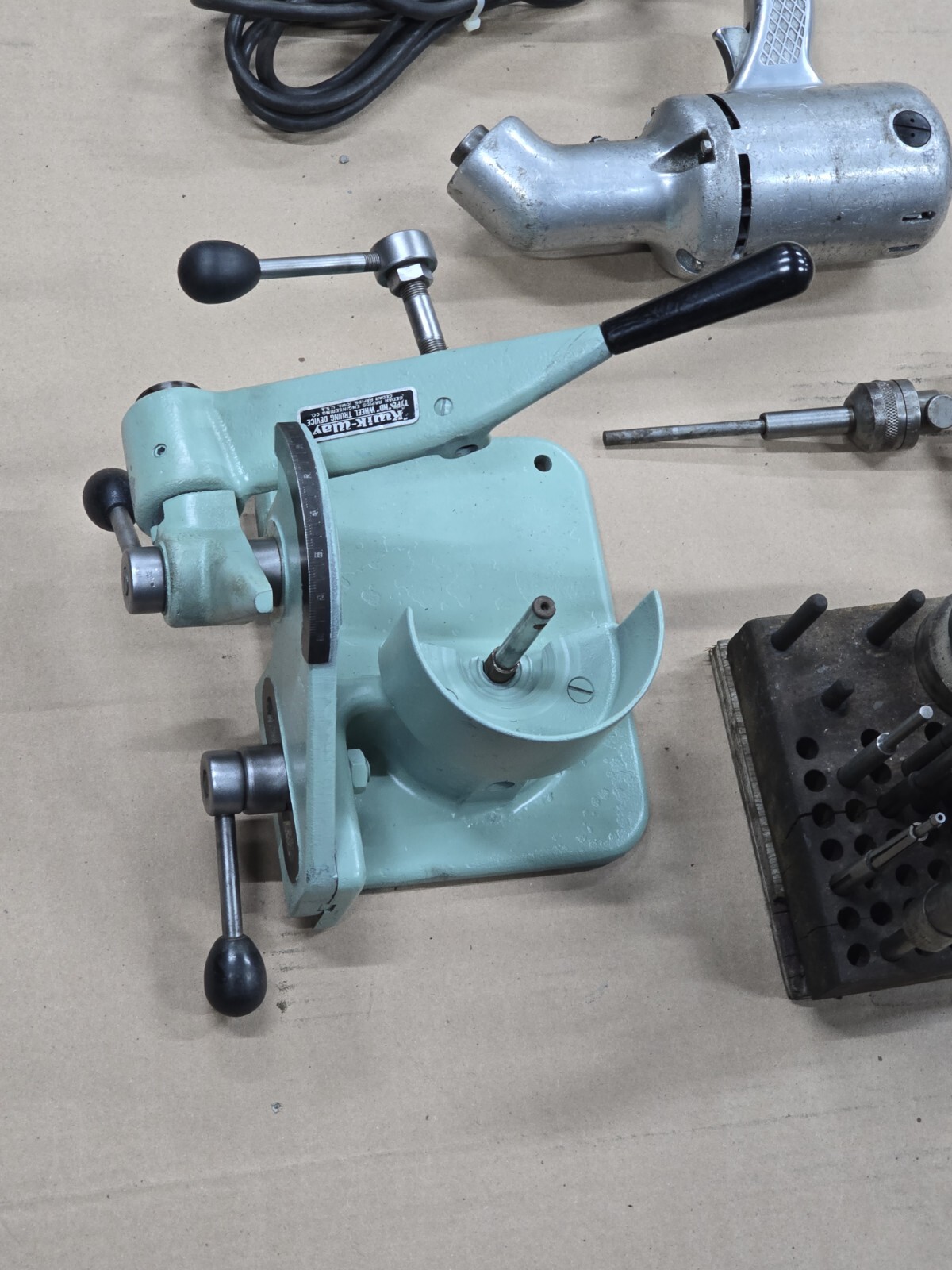 KwikWay Valve Seat Grinder with Accessories SSG eBay