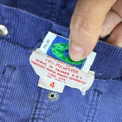 IZOD Lacoste Overall Kids Corduroy Blue Size 4 vintage Crocodile 1 Missing Latch - Picture 15 of 18