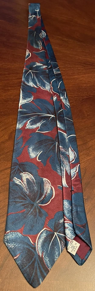 Corbata de cuello vintage de poliéster Buckingham para hombre hecha en EE. UU. Foto 3 de 4