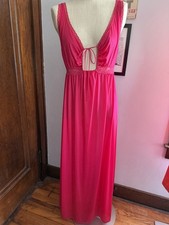 Vintage 80s Miss Elaine Fuchsia Nylon  Lace Nightgown S/M