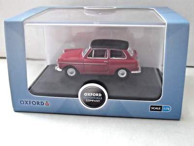 Oxford 76AA001, Austin A40 Mark II Saloon Car, Achatrot und Schwarz - Maßstab 1:76