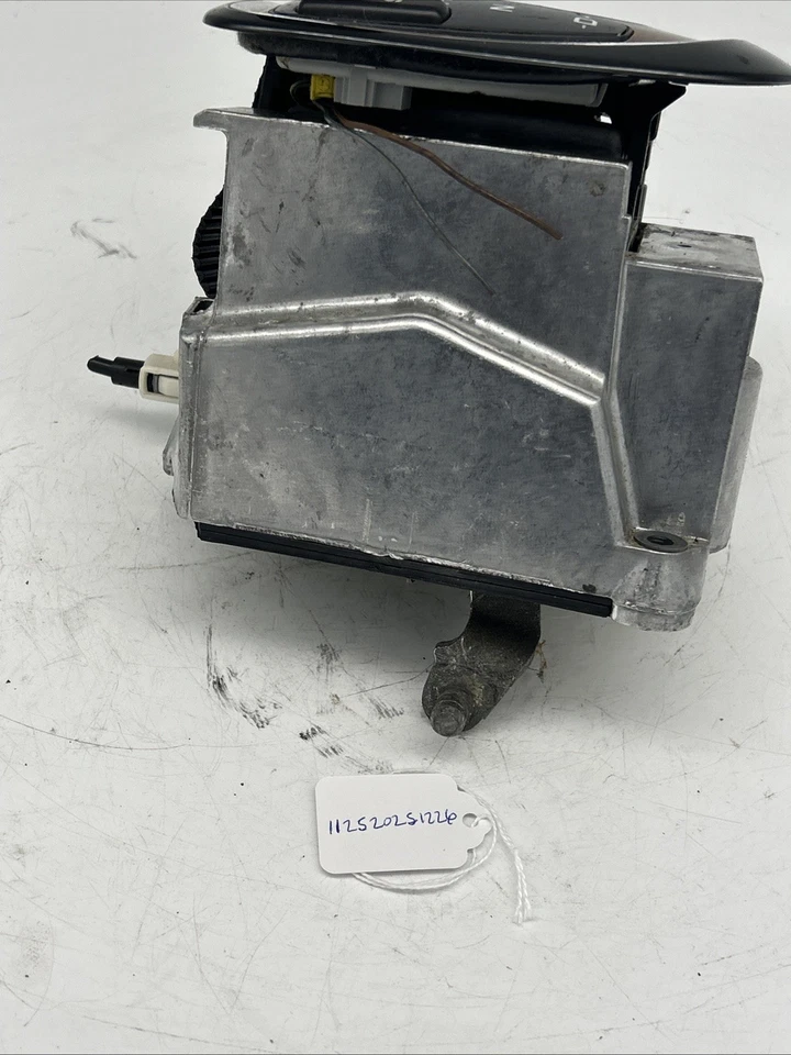 Mercedes W220 2000-2006 Gear Shifter Selector OEM 2202672524 S430 S500 CL500 - Image 2 of 4