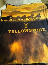 Yellowstone Sherpa Blanket