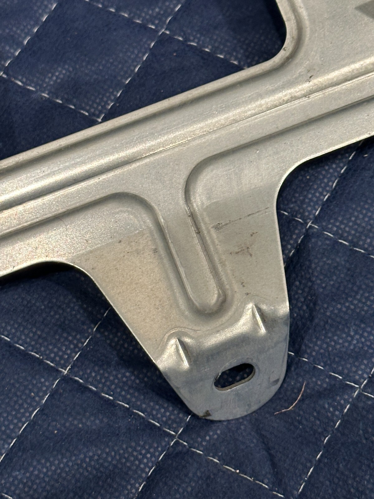 2018 AUDI R8 SPYDER BRACKET 4S7 907 461 4S7-907-461 4S7907461