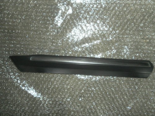 BMW E32 Zierleiste Kotflügel vorne links 1908681