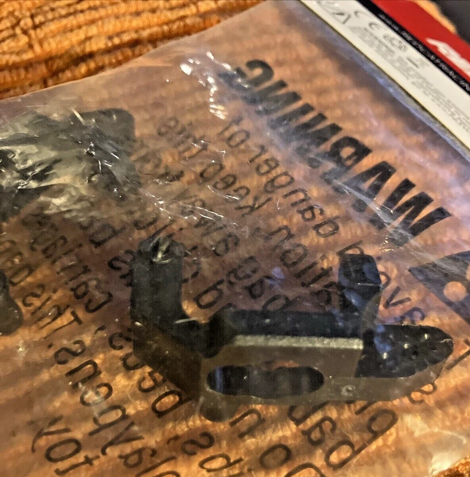 Redcat Sandstorm 02015 Front C-hub,  02028 Air Filter w/Element & 12006 Turnbuck - Image 3 of 4