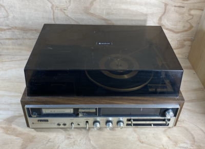 SANYO 4 Ch. Stereo System/8Track/Record Player GXT 4881 / Read