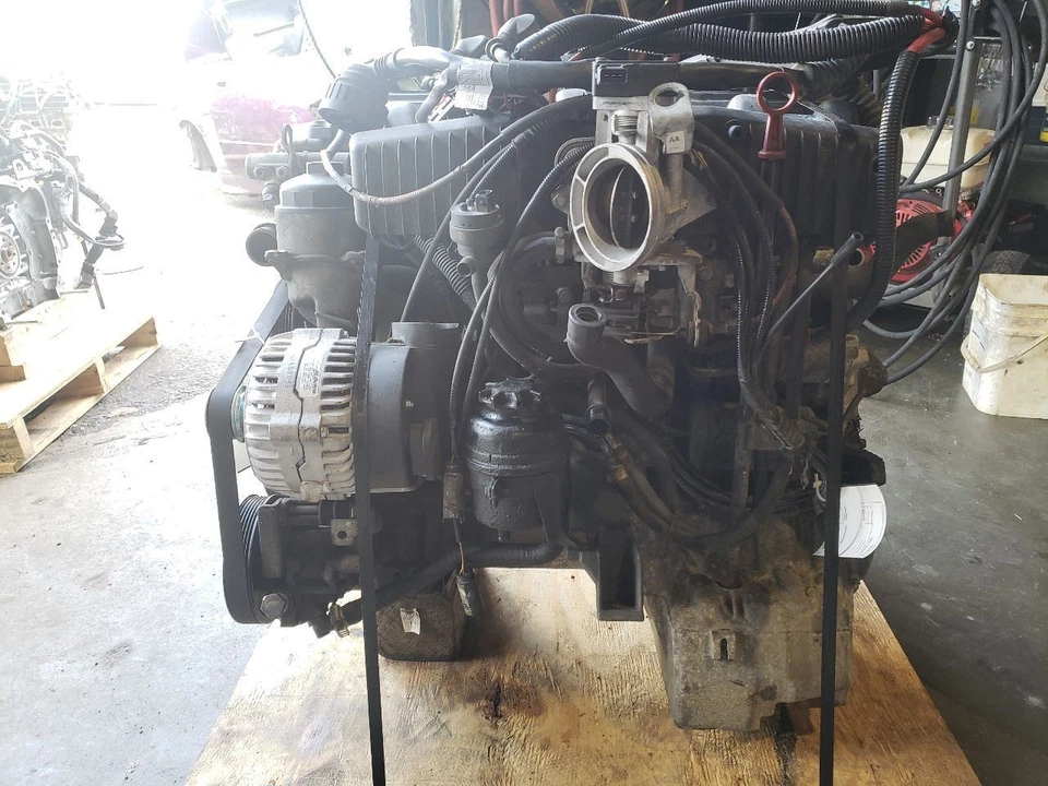 Motor M52B28 - BMW 328I E36 1999 convertible manual 2,8 L - 96-99 OEM Foto 4 de 4