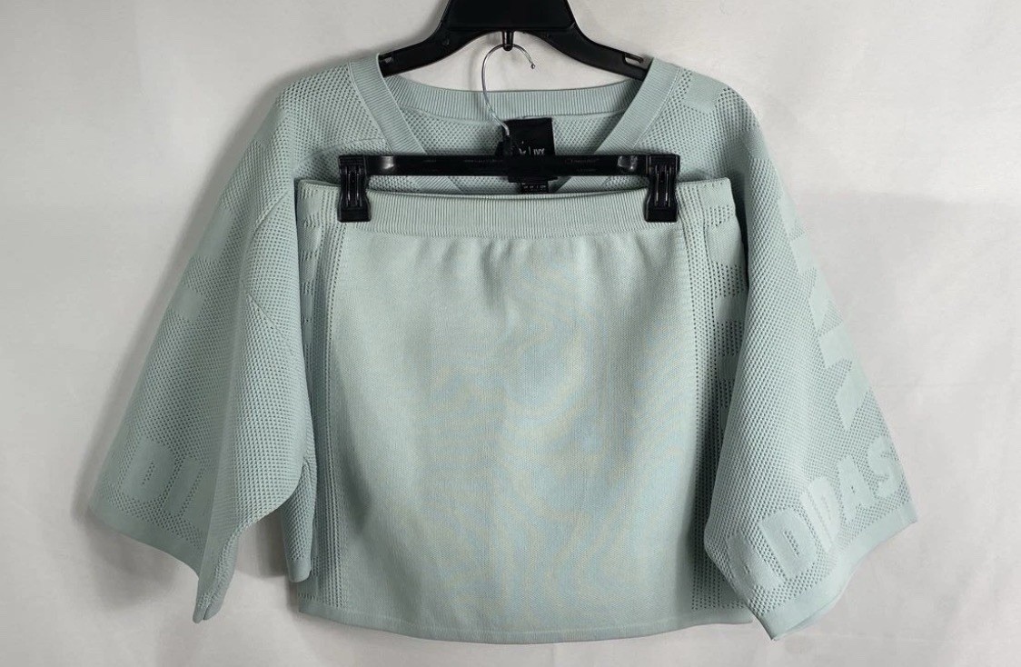 Seller photo, eBay