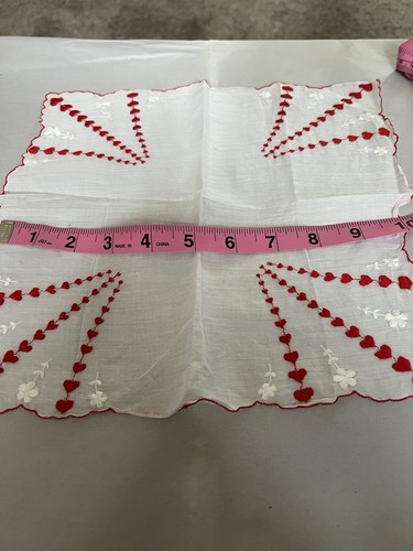 Vintage Valentinstag bestickt rote Herzen Taschentuch sehr guter Zustand