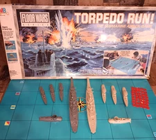 Vintage Milton Bradley 1986 Torpedo Run Floor Wars Complete w/Box Please Read