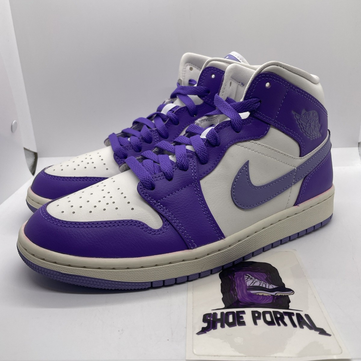 Nike air Jordan 1 Mid Action Grape Women