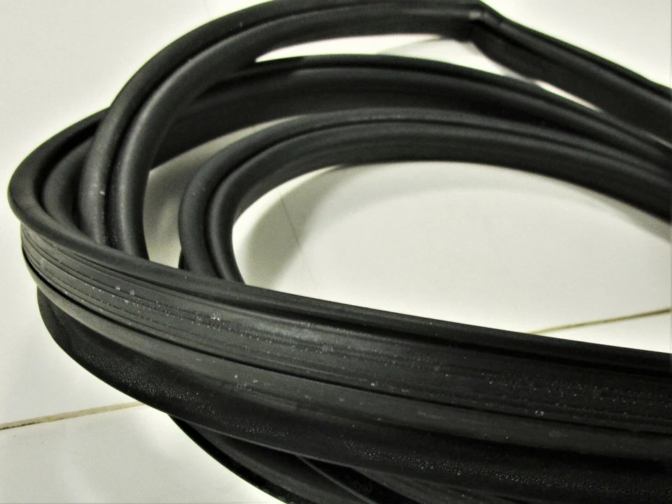 Chevrolet Nova Chevy II 1962-1964 2/4 puertas sedán ventana trasera sello de goma Foto 3 de 3