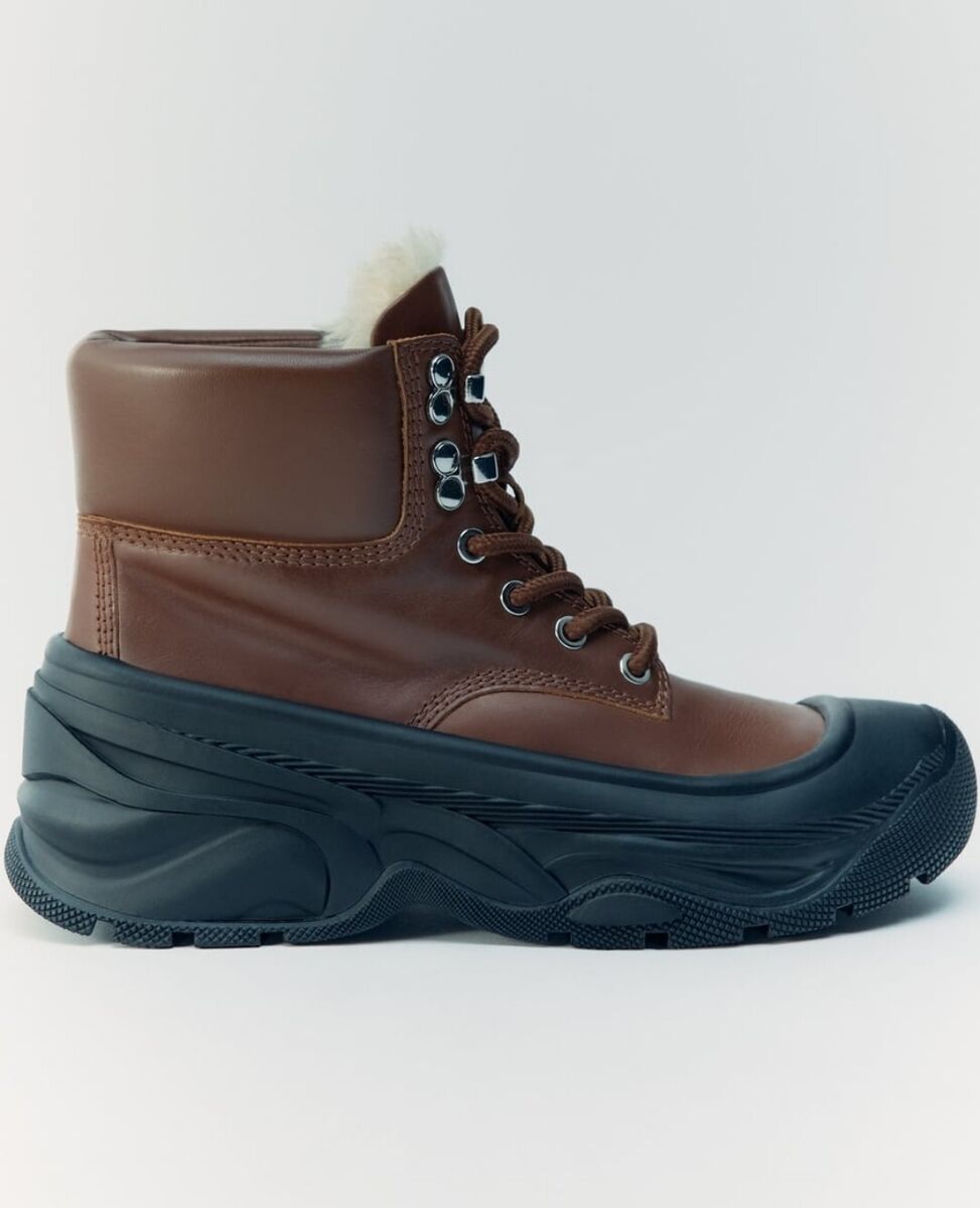 RRP $199 ZARA LIMITED EDITION LACE-UP LEATHER ANKLE BOOTS RRP $199 ZARA LIMITED EDITION LACE-UP LEATHER ANKLE BOOTS