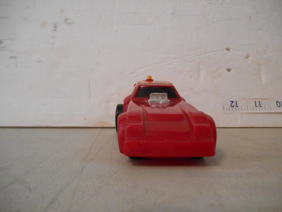 #1014# 1983 Vintage Tonka Car Cheat N Chetah Red Dragster Engranado Foto 2 de 4