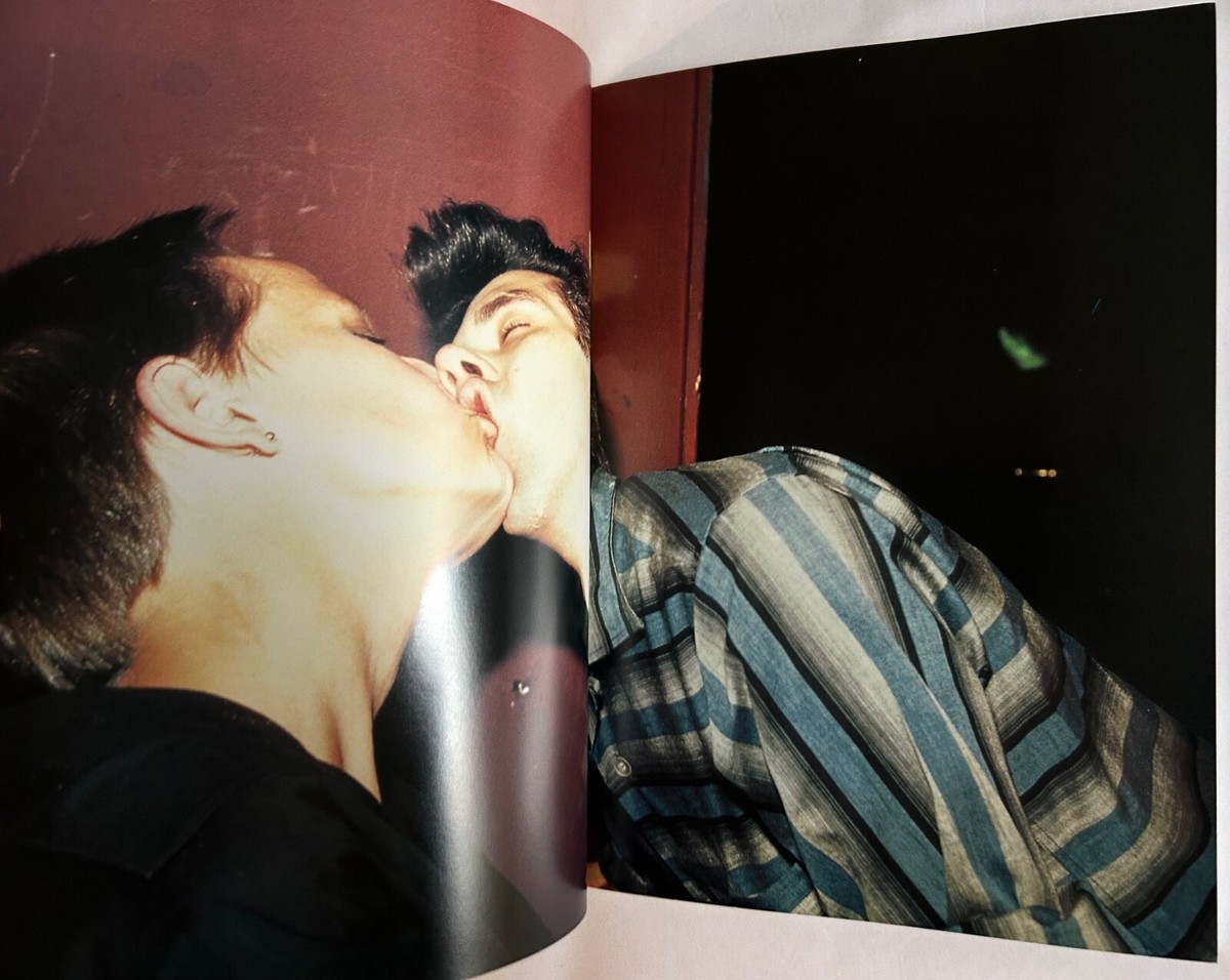 写真集 Nan Goldin COUPLES AND LONELINESS s-l400.jpg