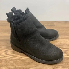 EMU Australia Pioneer Black Suede Fur-Lined Ankle Boots Womens Size 9 Waterproof