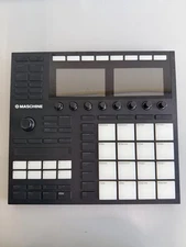 Native Instruments Maschine MK3 Groove Production Controller – USED *