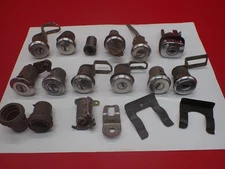 LOT of 14 Vintage GLOVE BOX LOCKS Chevrolet Ford Mopar Dodge Car Truck AUTO