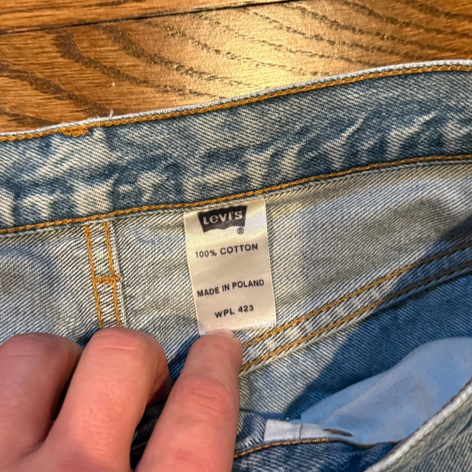 Vintage Levi's 501 Button Fly Denim Jean Cut Off Shorts 36x20 - Image 3 of 4