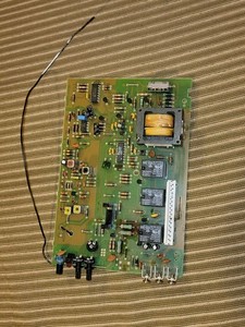 Genie 33000B Circuit Board Assembly (parts use only or repair NOT WORKING)