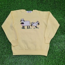 Vintage 1986 Sheep Sweatshirt Womens Medium 19x22 Yellow