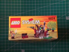 LEGO 6024 Bandit Ambush Castle Dark Forest 1996 New Sealed