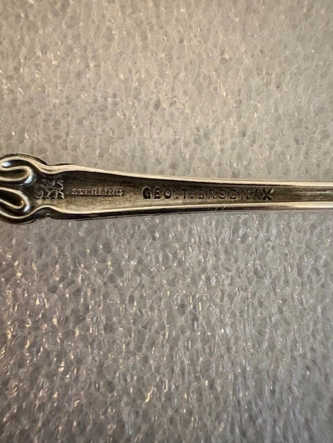 Tenedor de cóctel de plata esterlina Whiting Mfg Co 5 1/2" Geo.T Brodnax "B" monograma Foto 3 de 4