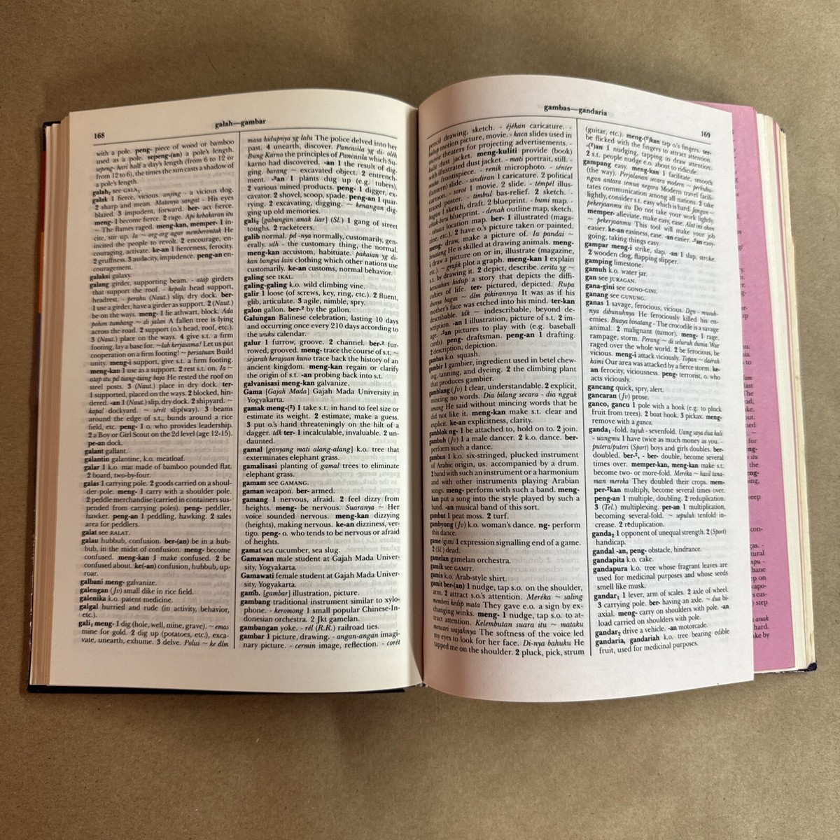 KAMUS INDONESIA INGGRIS: AN INDONESIAN-ENGLISH DICTIONARY By John