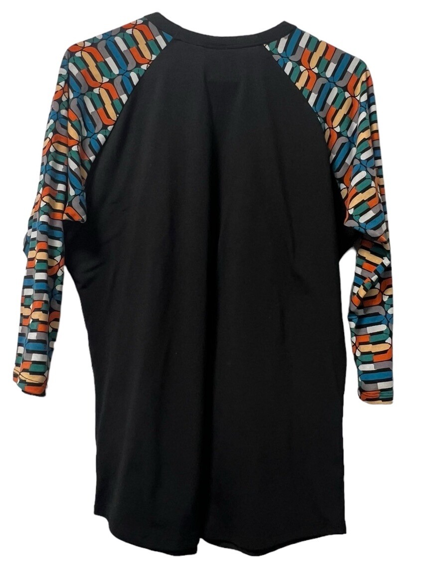 LuLaRoe Geometric Pattern Size Medium Preppy Loun… - image 2