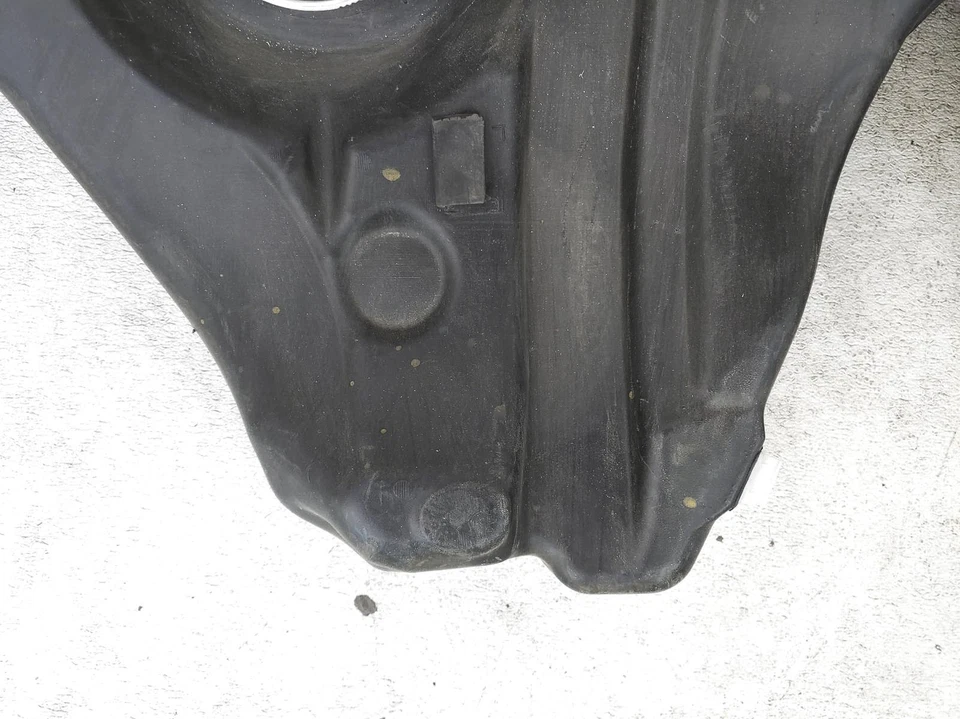 2008-2010 Bmw 535I Fuel Gas Tank - 16-14-7-177-011 - Image 2 of 4
