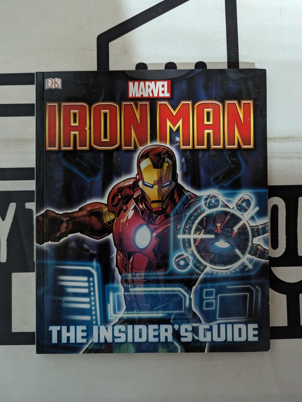 Marvel Iron Man The Insider's Guide 2016 Paperback